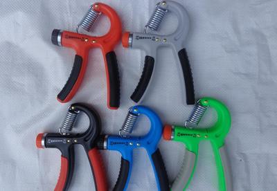 爆款可調節握力器 從10kg到40kg的健身神器